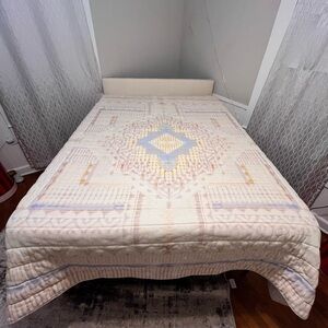 Boho Cream and Blue Queen Quilt & 2 pillow shams